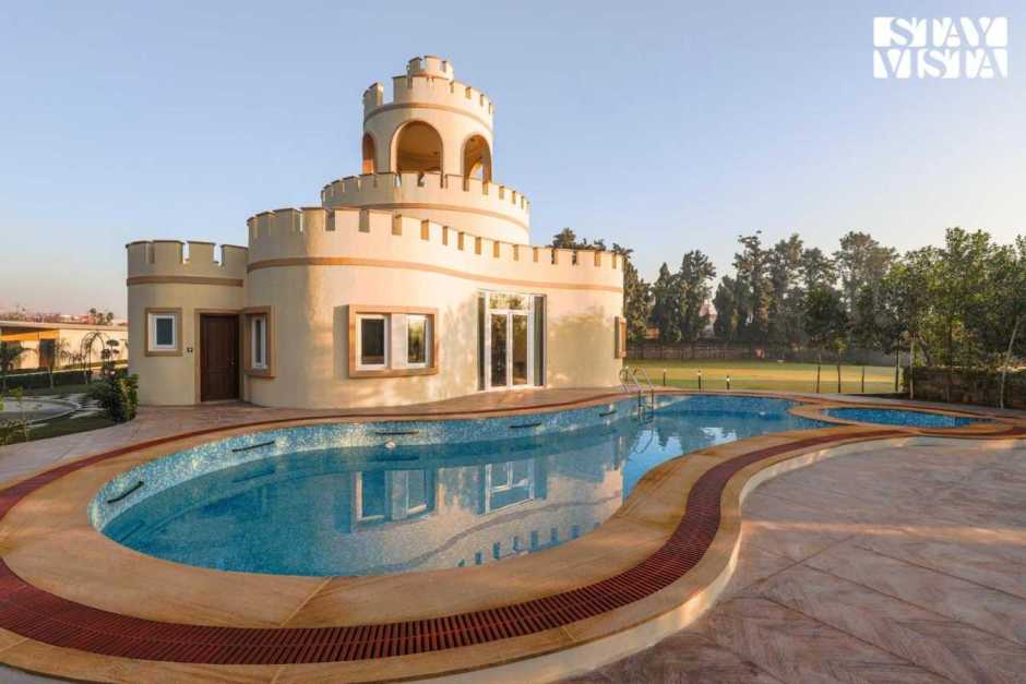 Differentiation Banner